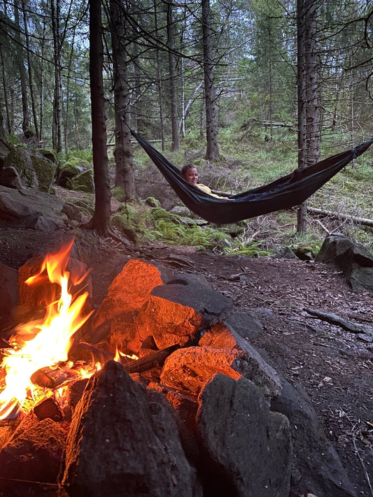 Ta med hengekøya å nyt magiske høstdager 🍂🍁